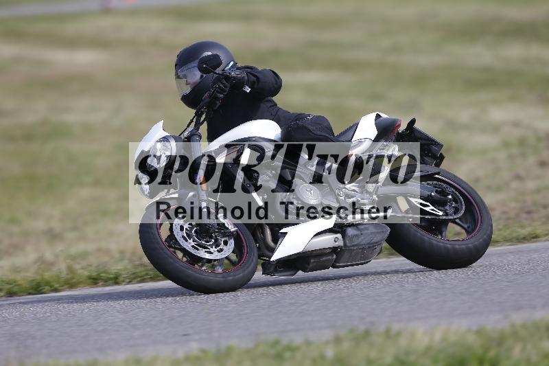 /Archiv-2024/17 01.05.2024 Speer Racing ADR/Schnuppertraining